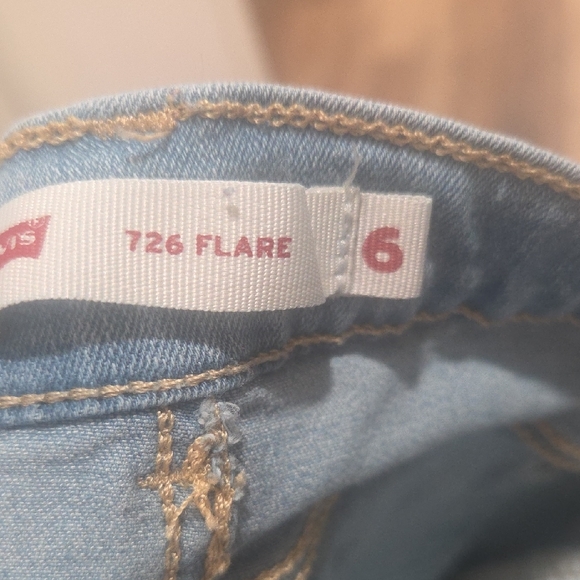 Levi's Girls Kids Jeans - Light Blue and Dark Blue - Picture 10 of 10